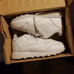 Toddler Reebok classics